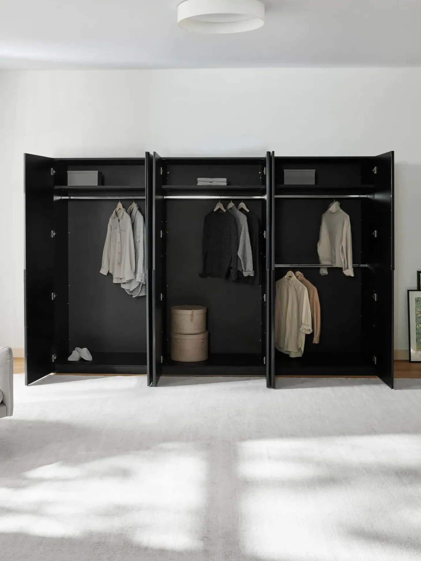 Armadio Componibile Ad Ante Battenti Leon, Larg. 300 Cm, In Diverse Varianti