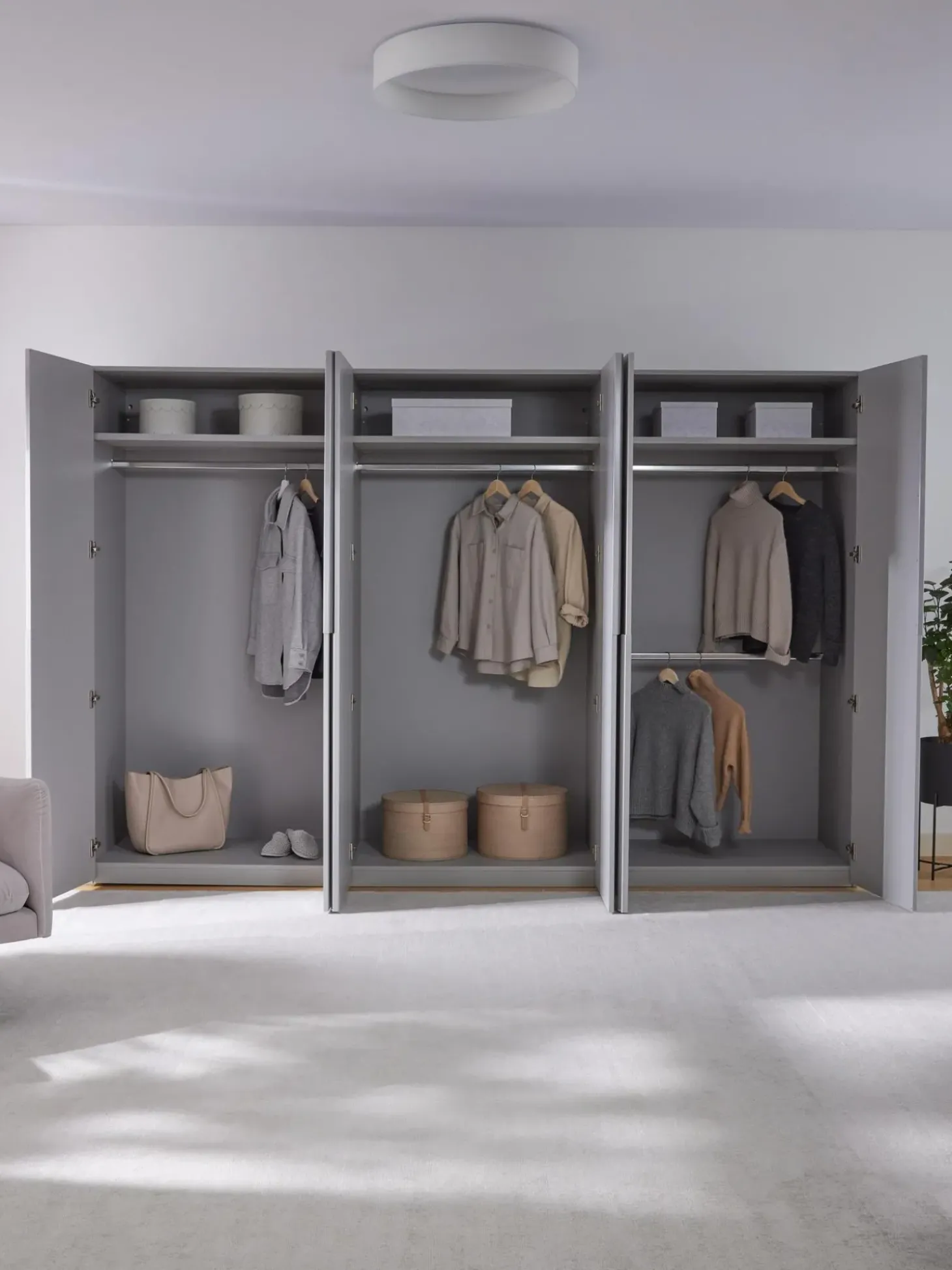 Armadio Componibile Con Ante Battenti Leon, Larg. 300 Cm, In Diverse Varianti