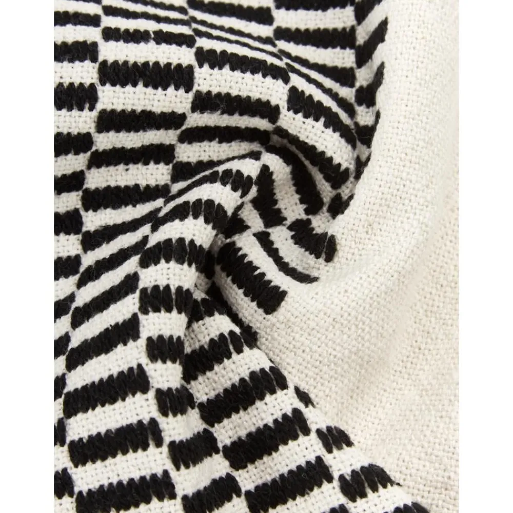 Copricuscino In Cotone Con Struttura Intrecciata A Mano E Nappe Okiro*Westwing Collection Best