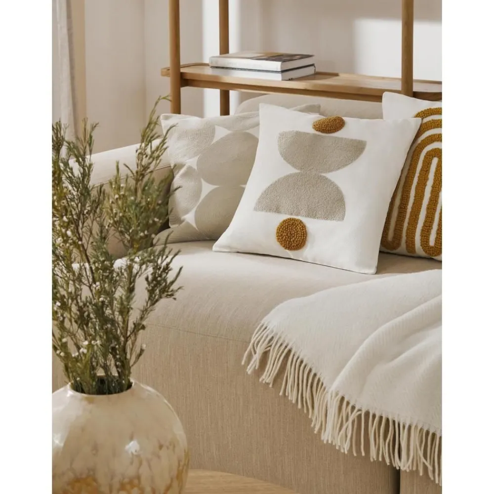 Copricuscino In Cotone Ricamato Con Motivo A Rilievo Izad*Westwing Collection Clearance