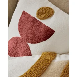 Copricuscino In Cotone Ricamato Con Motivo A Rilievo Izad*Westwing Collection Sale