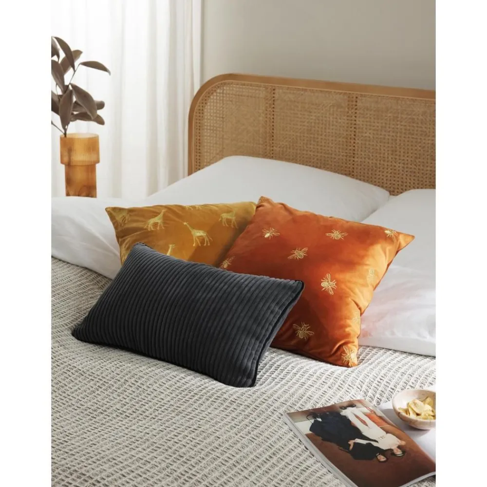 Copricuscino In Velluto Ricamato Nora*Westwing Collection Online