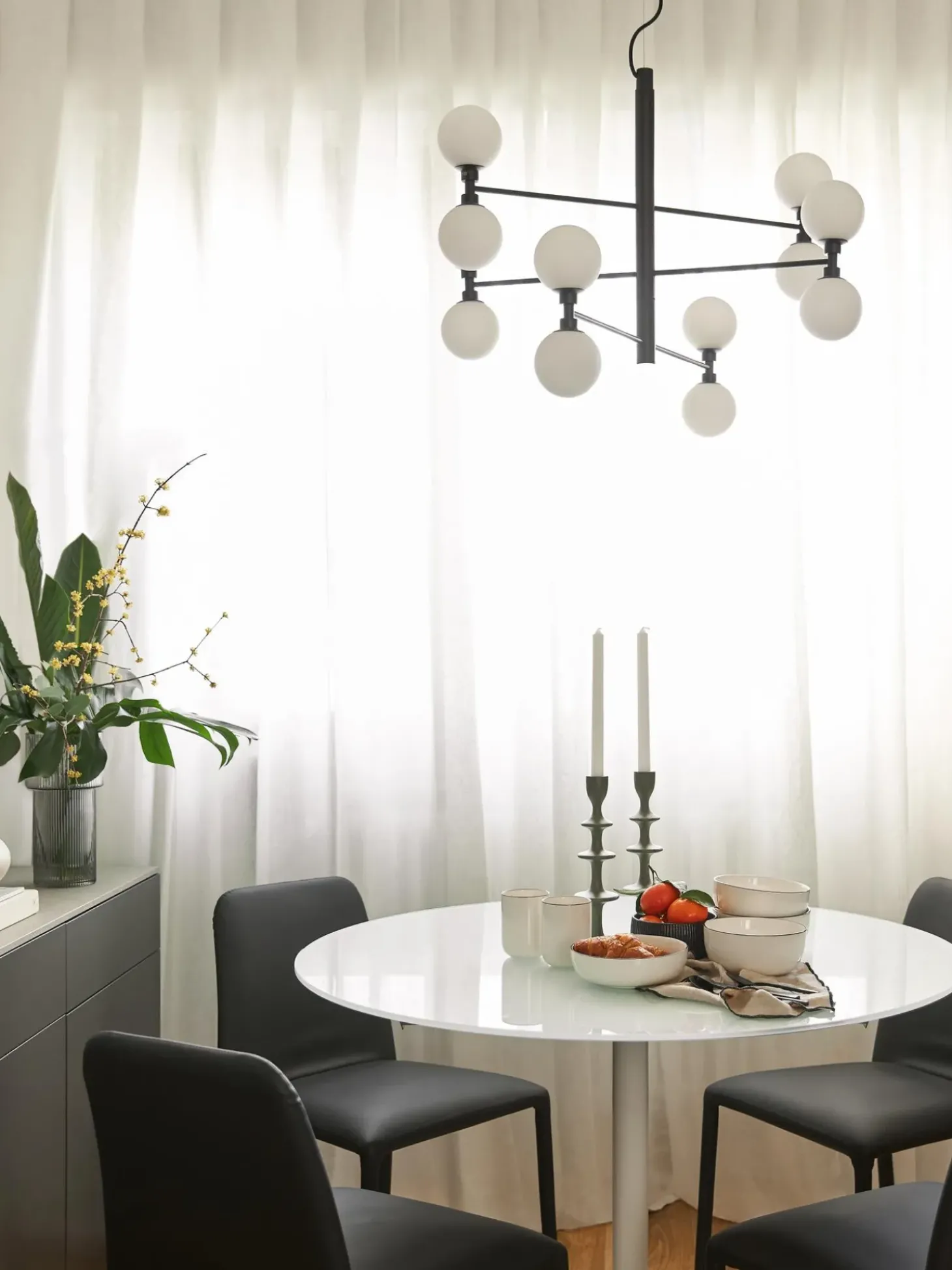 Lampada A Sospensione Grande Con Sfere In Vetro Grover