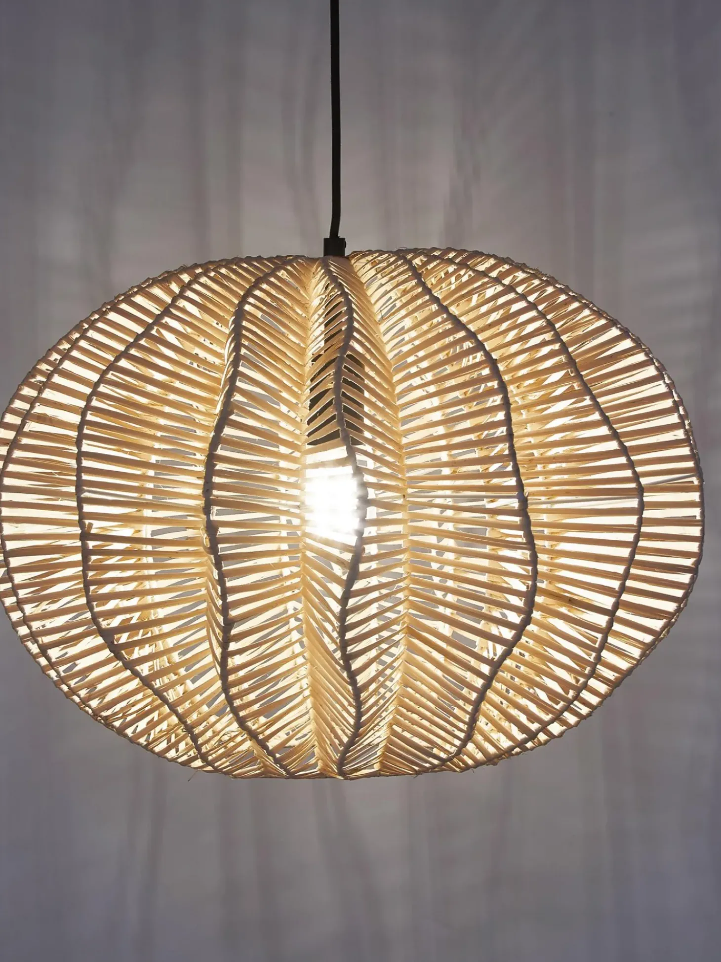 Lampada A Sospensione In Rattan Ufe