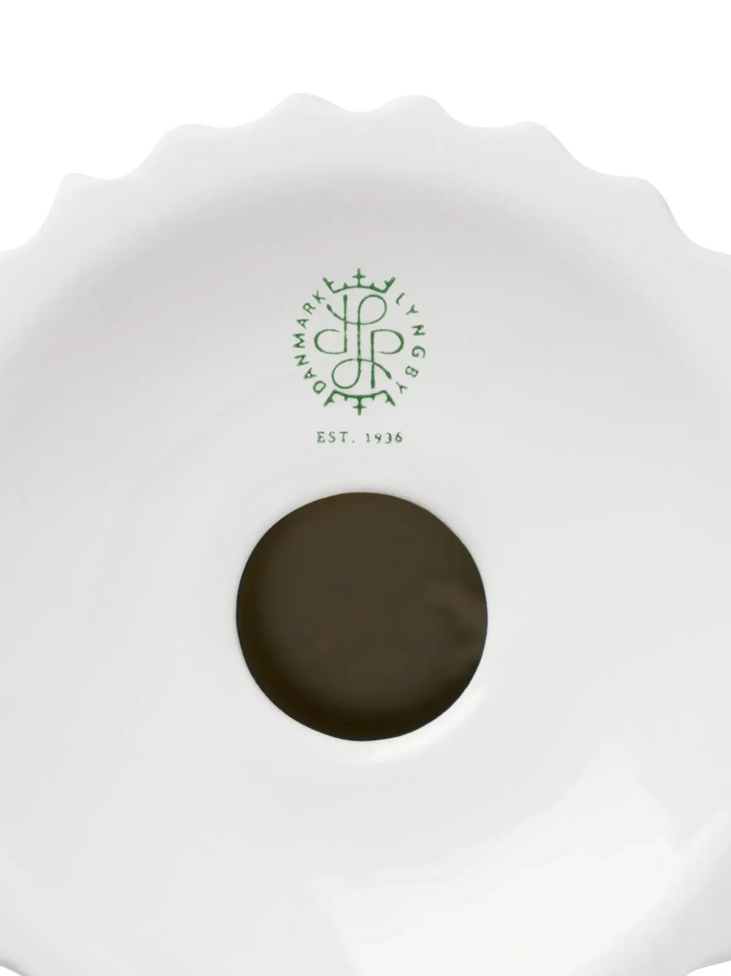 Portacandele In Porcellana Con Superficie Scanalata Tura