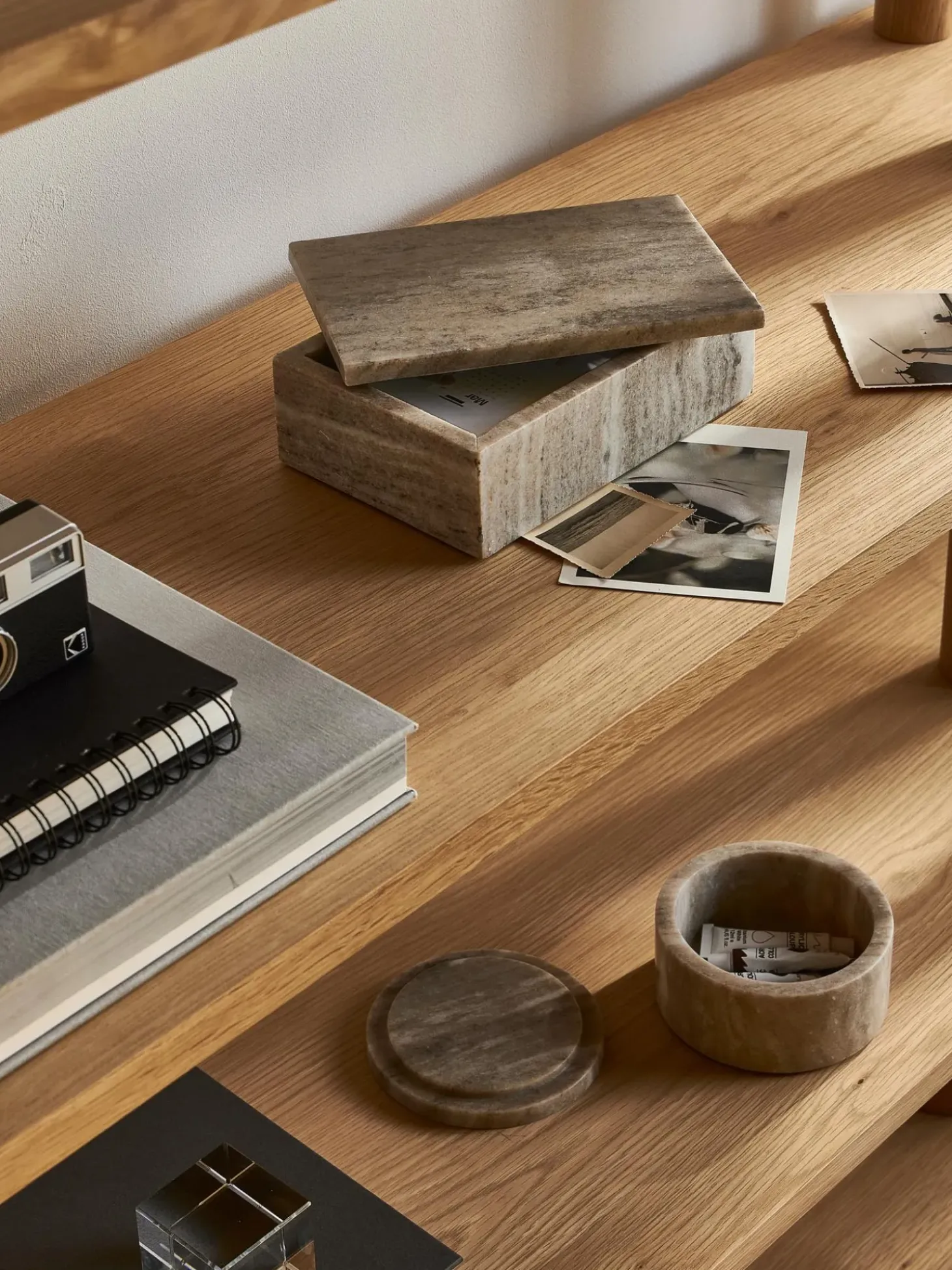 Portagioie In Marmo Con Coperchio Venice