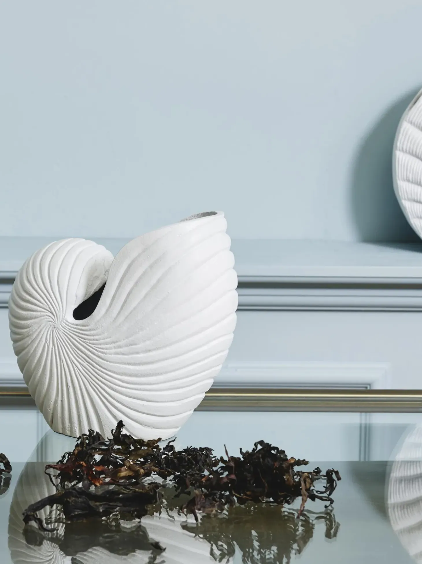 Portavaso Grande Di Design In Metallo Rakitu