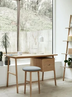 Scrivania In Legno Con Cassetti Architect