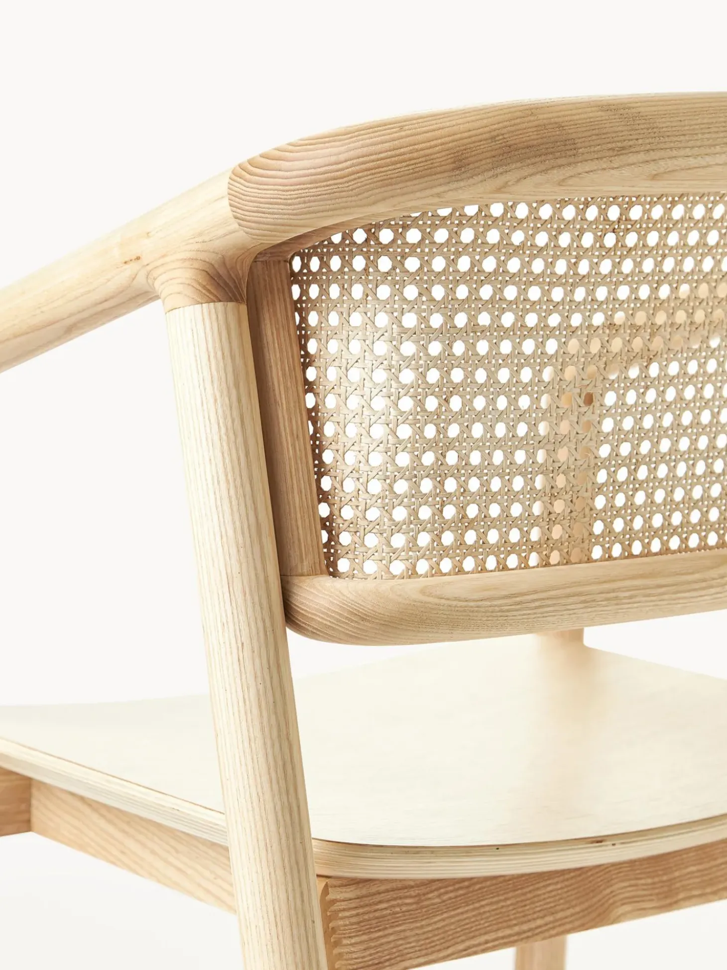 Sedia Con Braccioli Con Finitura Naturale E Intreccio Viennese Gali