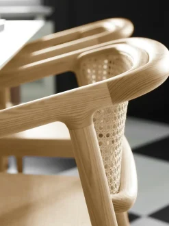 Sedia Con Braccioli Con Finitura Naturale E Intreccio Viennese Gali