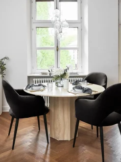 Sedia Con Braccioli In Velluto Rachel