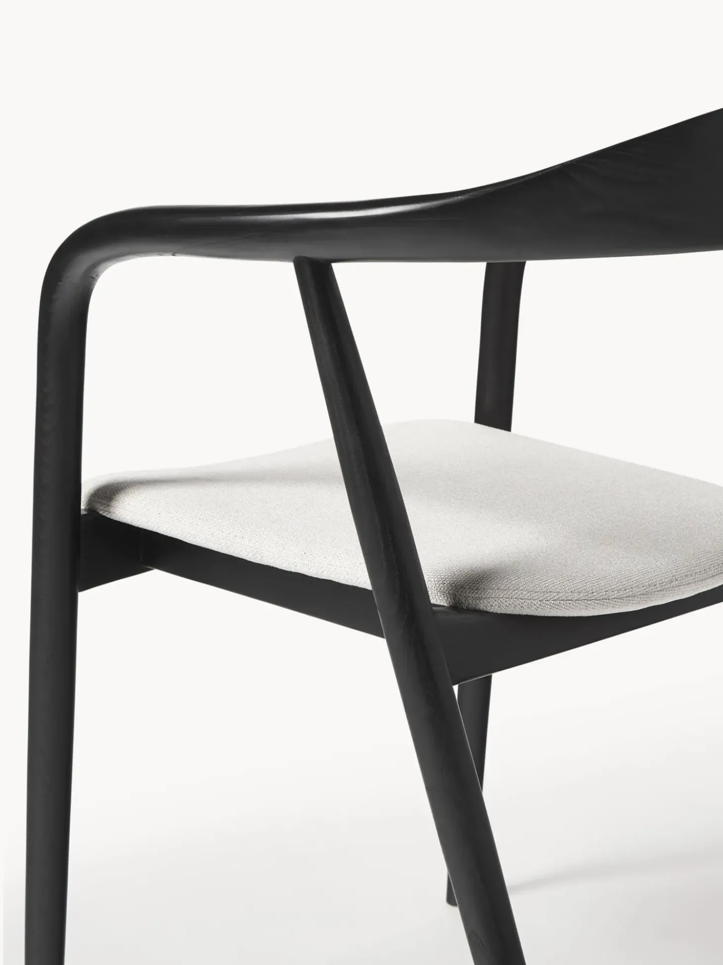 Sedia In Legno Con Braccioli E Cuscino Angelina