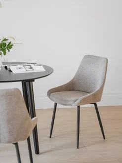 Set Tavolo Con Sedie Imbottite Yumi 3 Pz