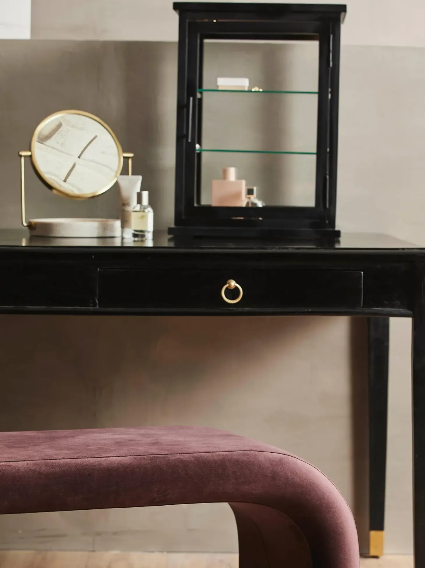 Specchio Cosmetico Con Base In Marmo Haja