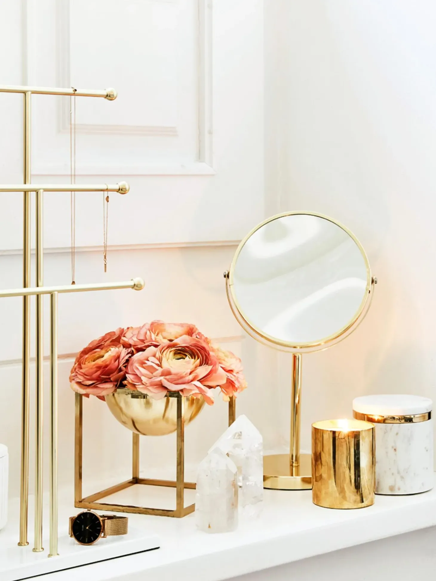 Specchio Cosmetico Rotondo Con Ingrandimento E Base In Metallo Classic