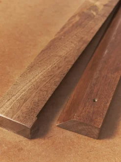 Specchio Grande Da Parete Con Mensola In Legno Sandro