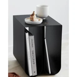 Tavolino In Metallo Curved*Kristina Dam New