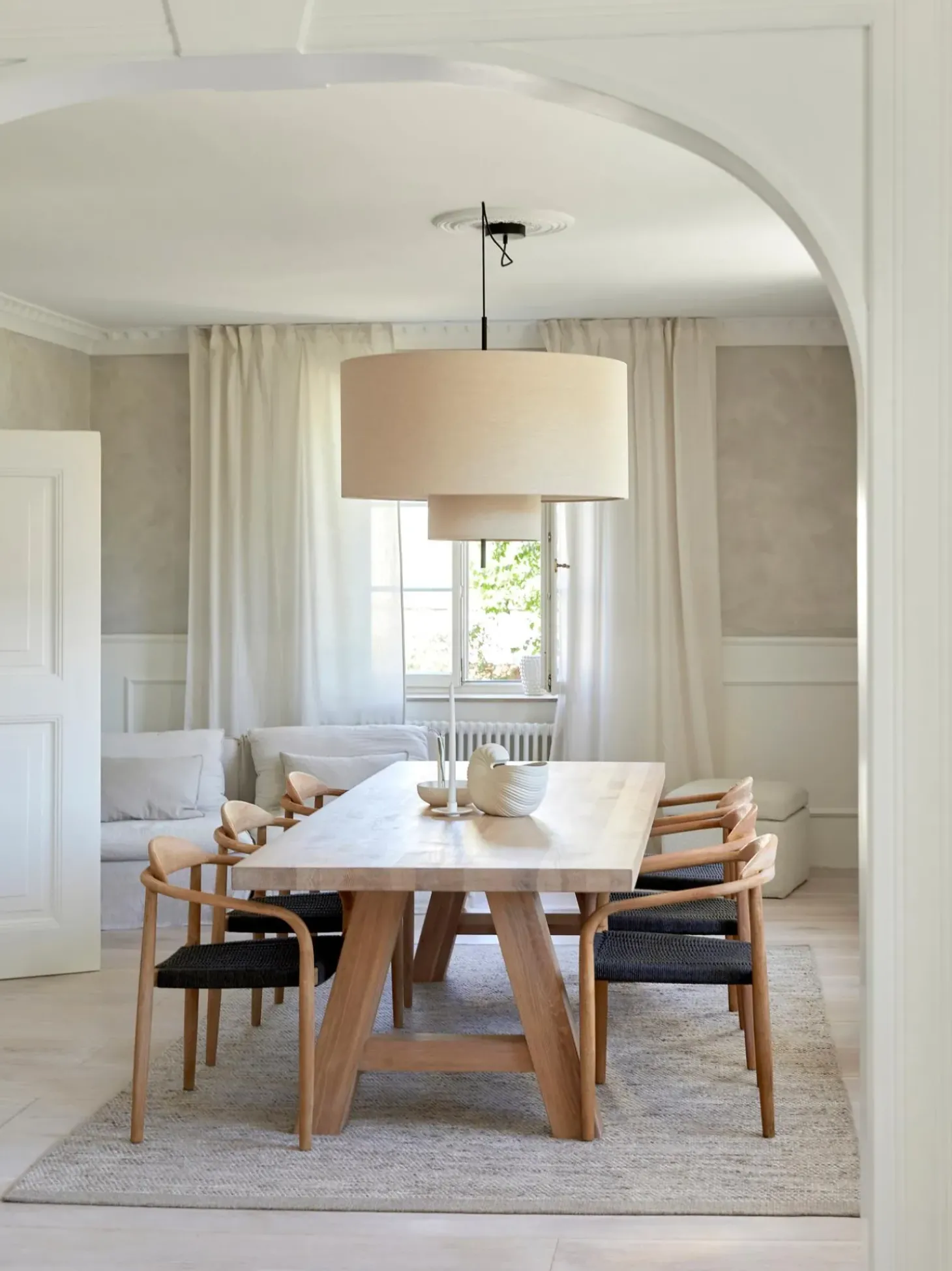 Tavolo In Legno Di Quercia Ashton, In Verie Misure