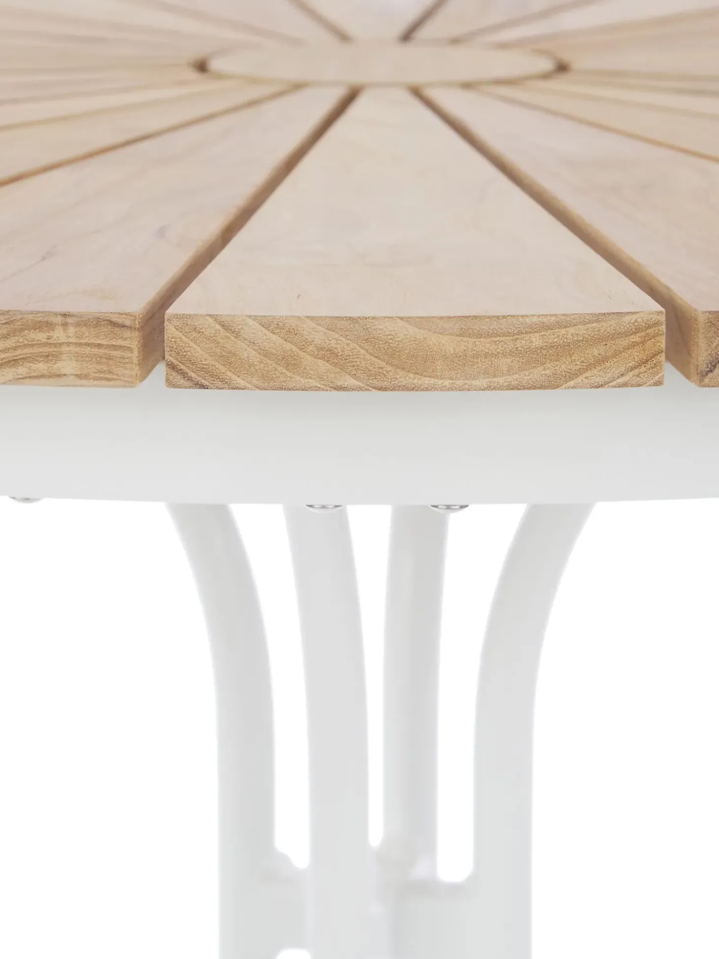 Tavolo Rotondo Da Balcone Con Piano In Legno Di Teak Hard & Ellen