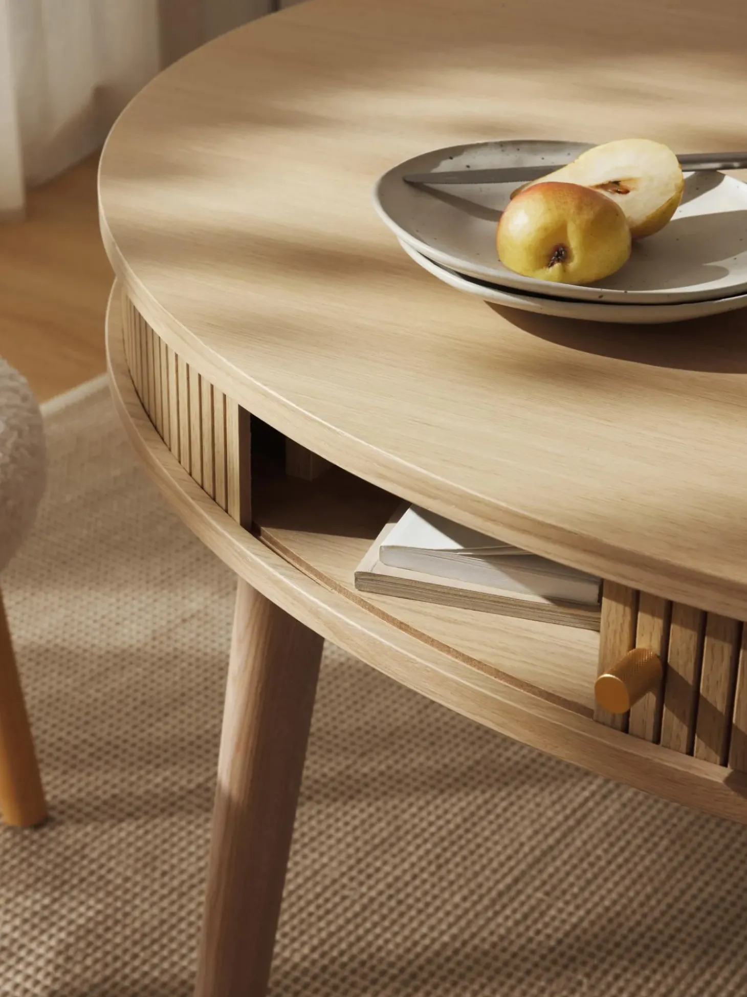 Tavolo-Contenitore Rotondo In Legno Di Quercia Calary