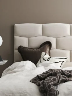 Testiera Imbottita In Velluto Teggan