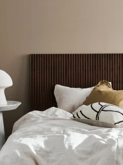 Testiera In Legno Di Mango Con Superficie Scanalata Betty