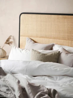 Testiera In Rattan Byrum