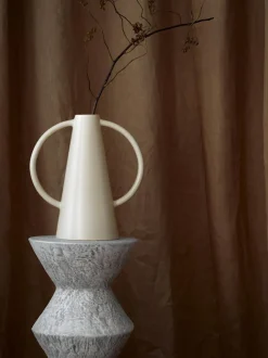 Vaso Di Design Frigya