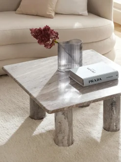 Vaso Di Design In Vetro Soffiato Con Rilievo Scanalato Dawn