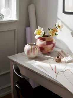 Vaso In Porcellana Dipinto A Mano Canvas