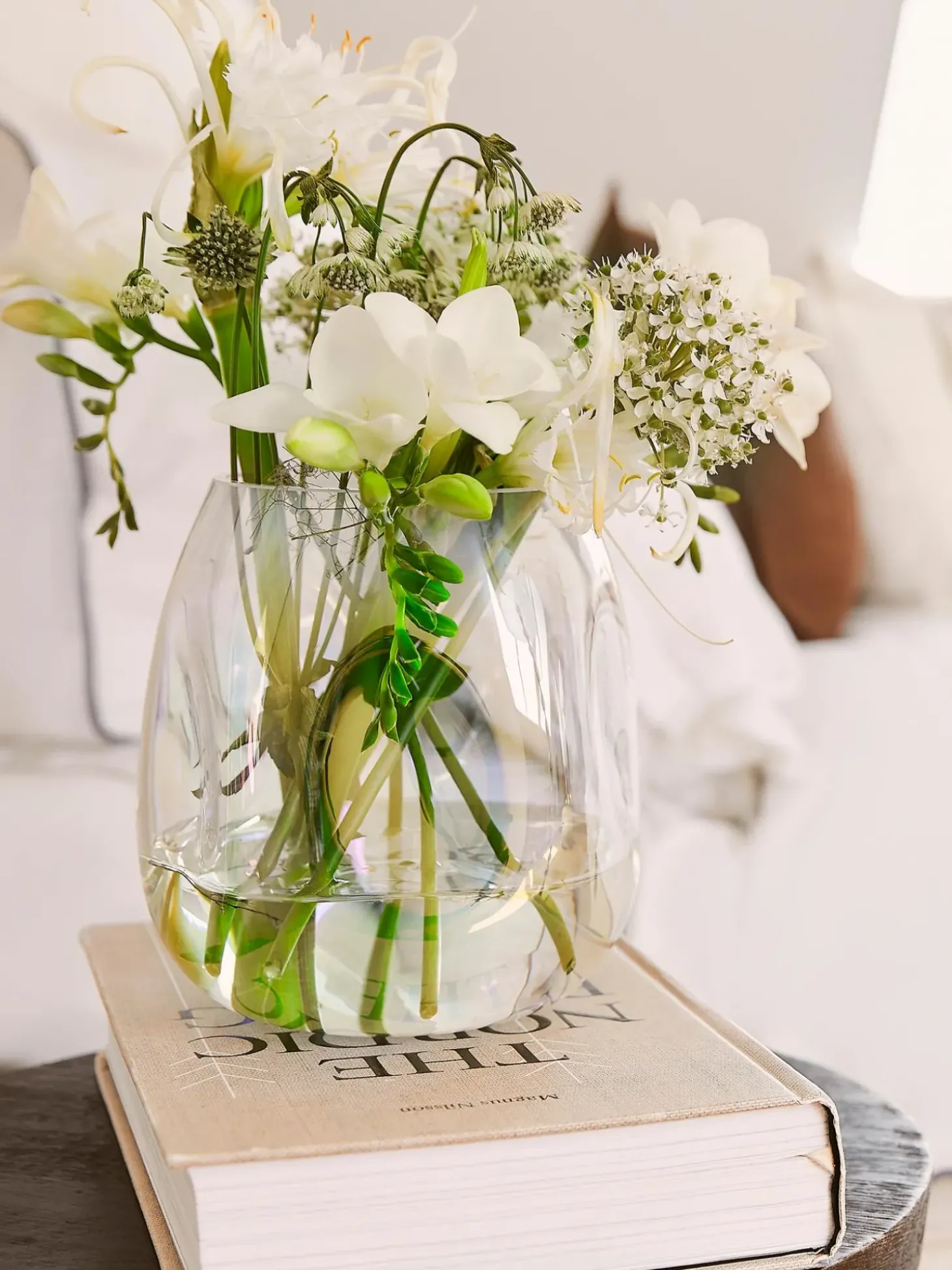 Vaso In Vetro Soffiato Iridescente Rainbow